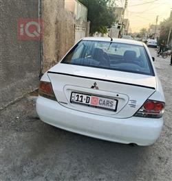 میتسوبیشی لانسەر